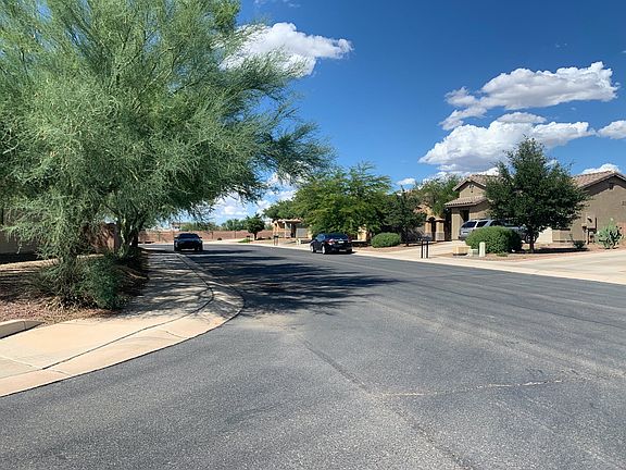 5th image of 12043 W Makenna Ln