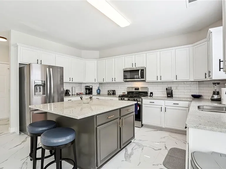 5161 Madison Green Dr SW — Photo 16