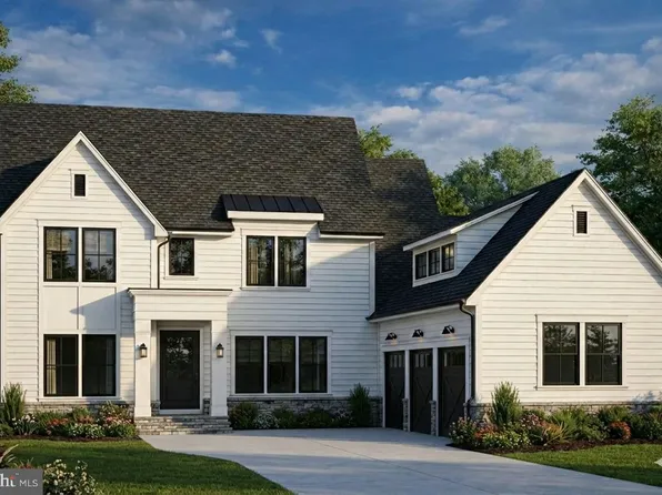 1565 Forest Villa Ln, Mc Lean, VA 22101