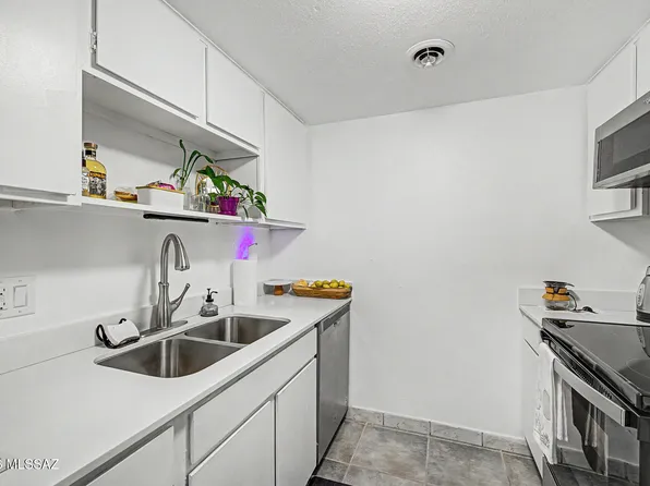 1620 N Wilmot Rd Unit E141, Tucson, AZ 85712