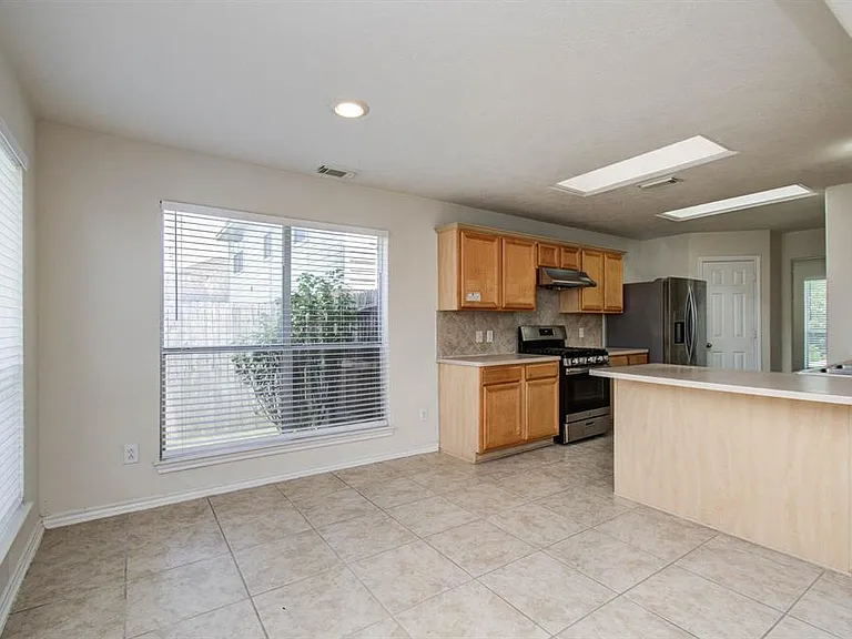 12026 Parkers Hideaway Dr — Photo 12