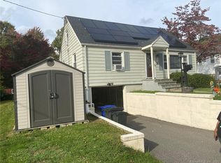 4 Shirley St, Norwalk, CT 06850