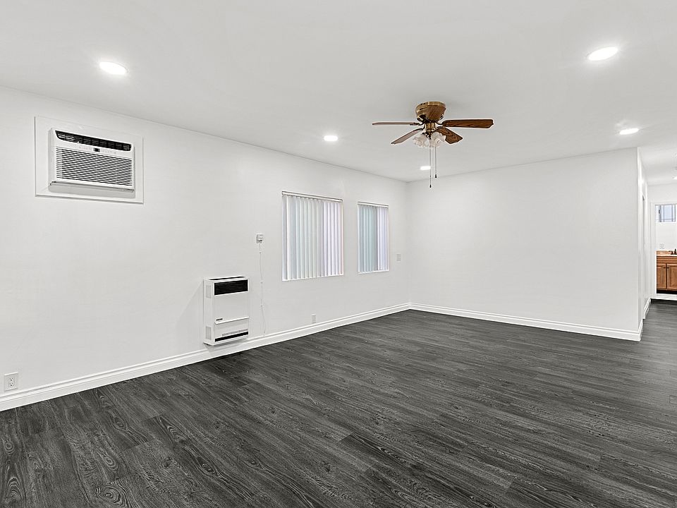 1st image of 1170 1/2 N Bronson Ave