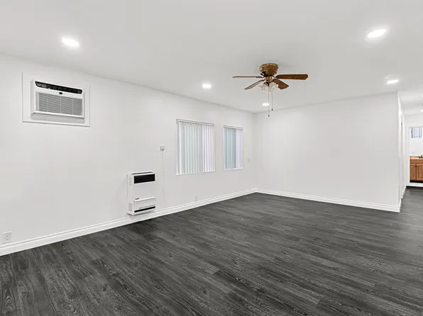 1170 1/2 N Bronson Ave, Los Angeles, CA 90038