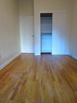 Rented by City & Suburban | media 7
