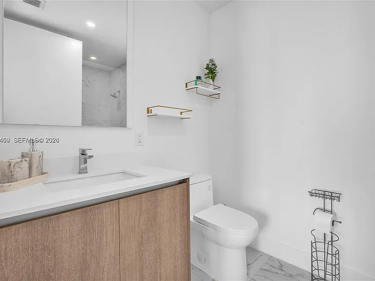 17550 Collins Ave #704 — Photo 23