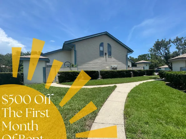 1904 Challenger Ct E, Atlantic Beach, FL 32233