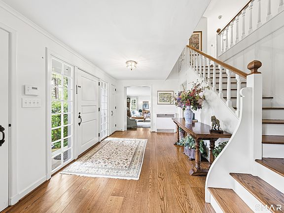 4th image of 50 Brookbend Road