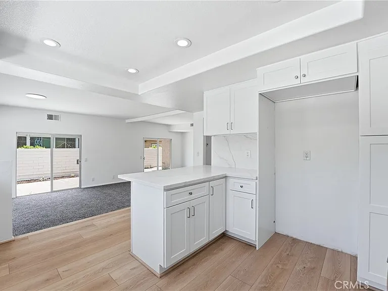 845 Woodcrest Ave — Photo 10