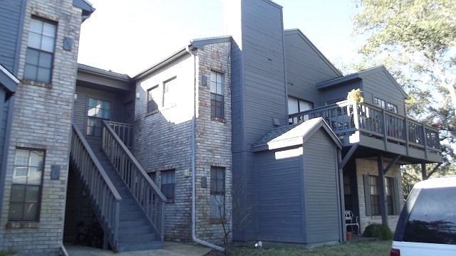 1st image of 210 Oak St #408