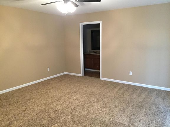 4th image of 2514 Watson Dr