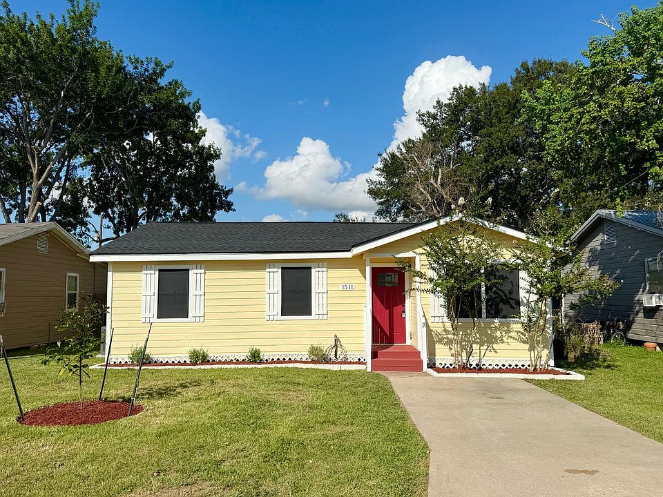 1st image of 1511 Avenue E