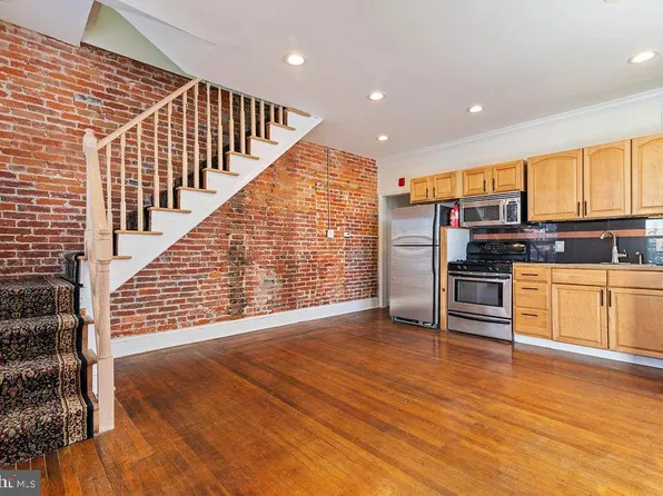 2738 Poplar St #2F, Philadelphia, PA 19130