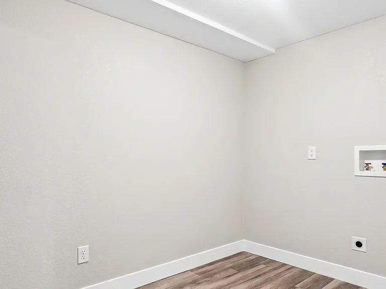 89 W 81st Pl #2 — Photo 9