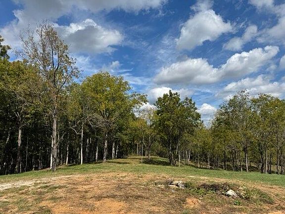 3rd image of 5 Bear Creek Rd