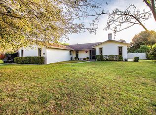 99 Cuyahoga Rd, Lake Worth, FL 33467