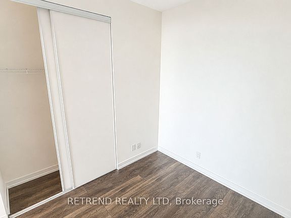 4th image of 898 Portage Pkwy #4508