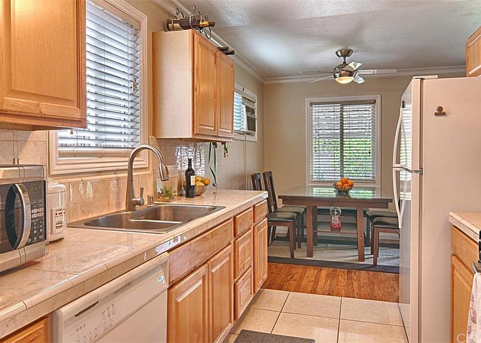 1st image of 20823 Verne Ave