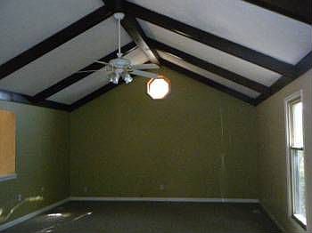4th image of 2833 Saddle Barn Dr