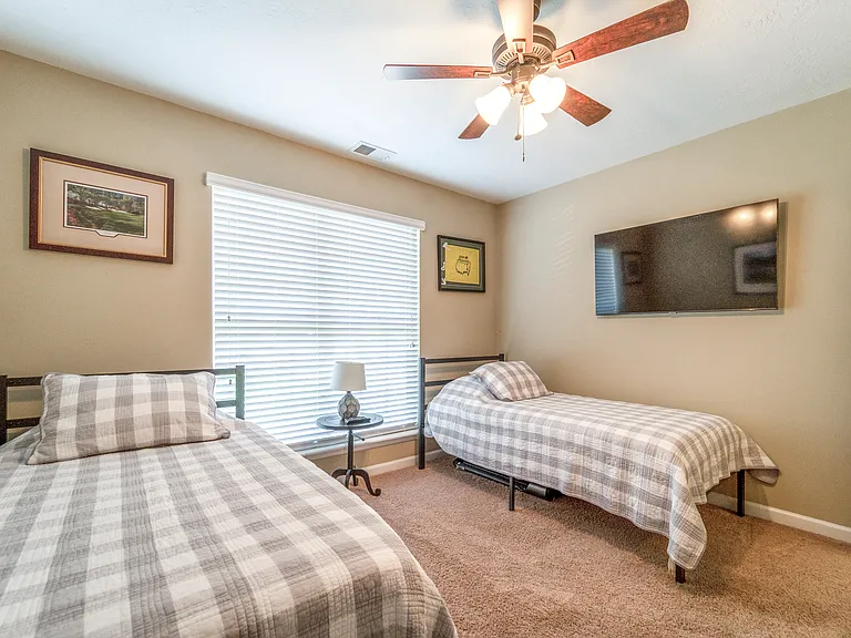 2037 Glennfield Ln — Photo 23