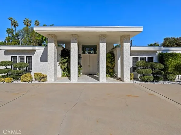 19825 Santa Rita St, Woodland Hills, CA 91364
