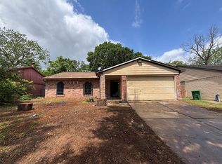 16114 Lazy Ridge Rd, Houston, TX 77053