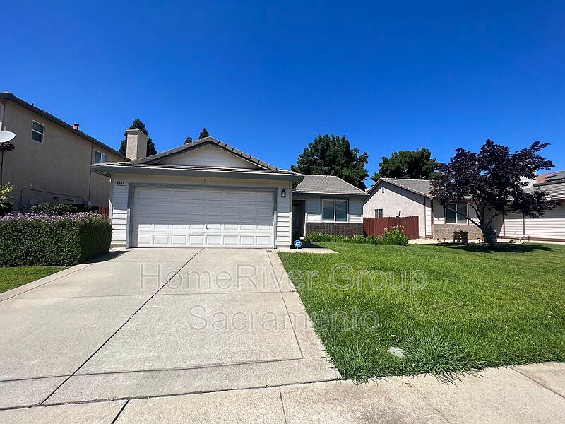 1st image of 8339 Carriage Oaks Way