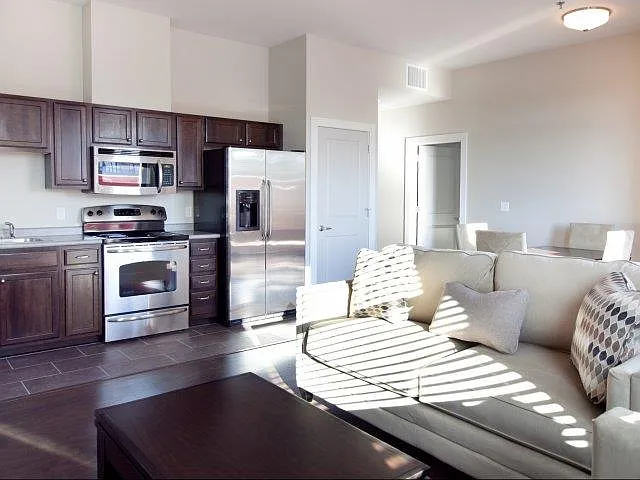 Aloysius Apartments — Photo 13