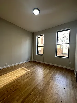 Rented by Peter R. Hungerford, LREB | media 35