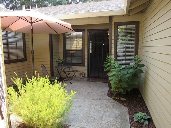 4th image of 5848 Land View Dr