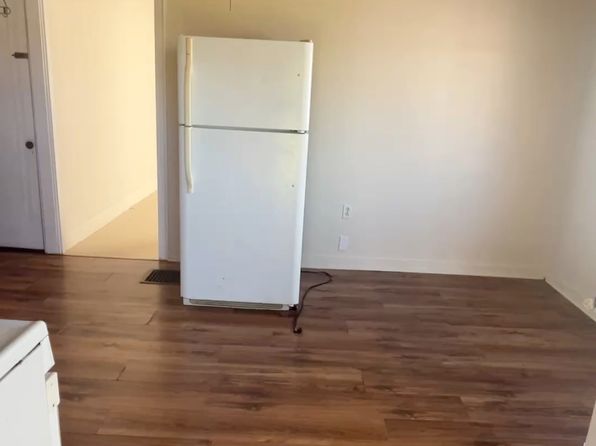 630 4th Ave APT 1