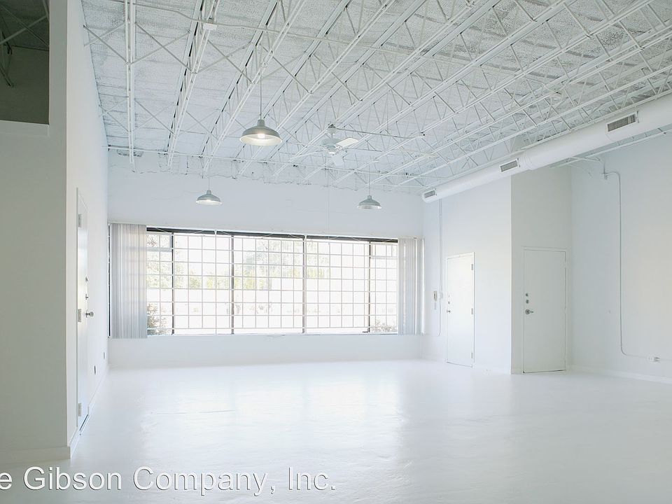 2nd image of 3711 Parry Ave Ste 104