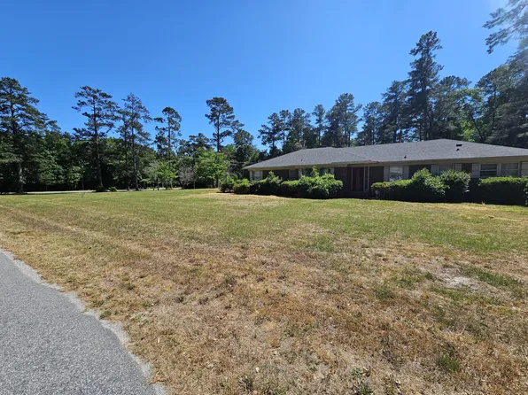 213 Maner Dr, Allendale, SC 29810