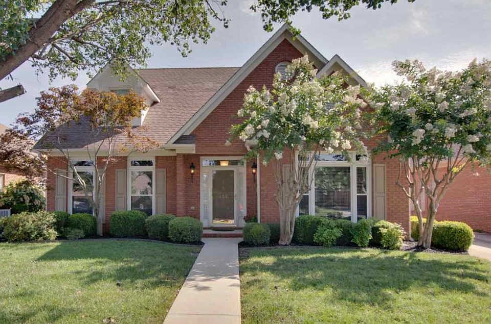1st image of 3107 Shoreway Cir SE