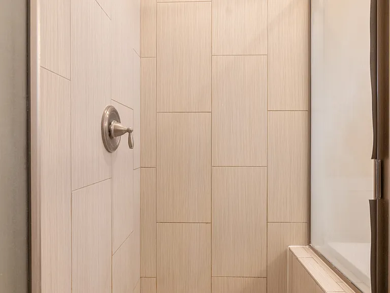 1375 Poppy Ridge Ct — Photo 17