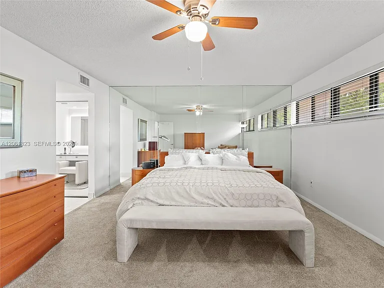 8133 SW 86th Ter — Photo 18