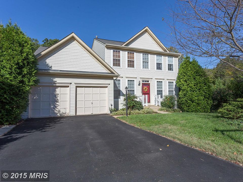1st image of 15300 Tina Ln
