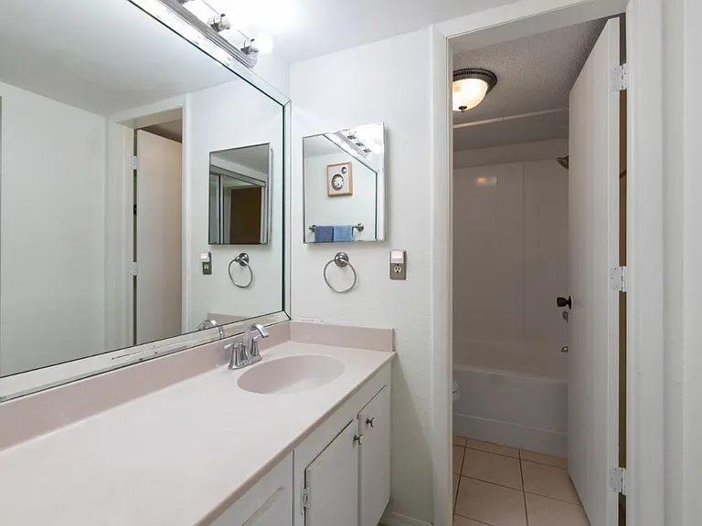 179 Medallion Blvd #179 — Photo 29