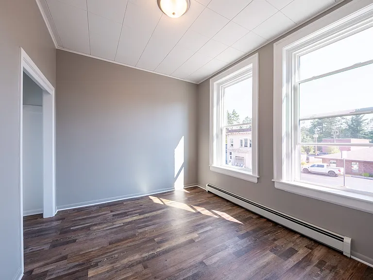 111 N Pine St #4 — Photo 7