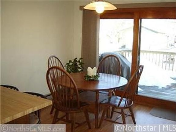 4th image of 114 36th Ave N