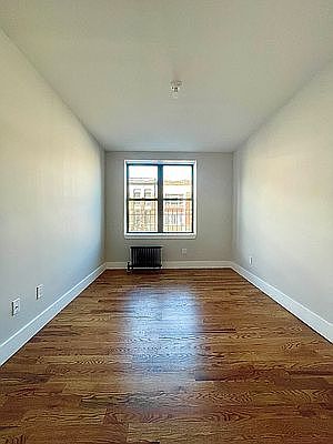 1st image of 180 Underhill Ave #2A