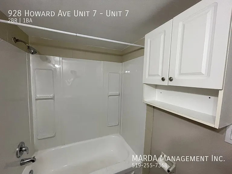 928 Howard Ave #7 — Photo 14