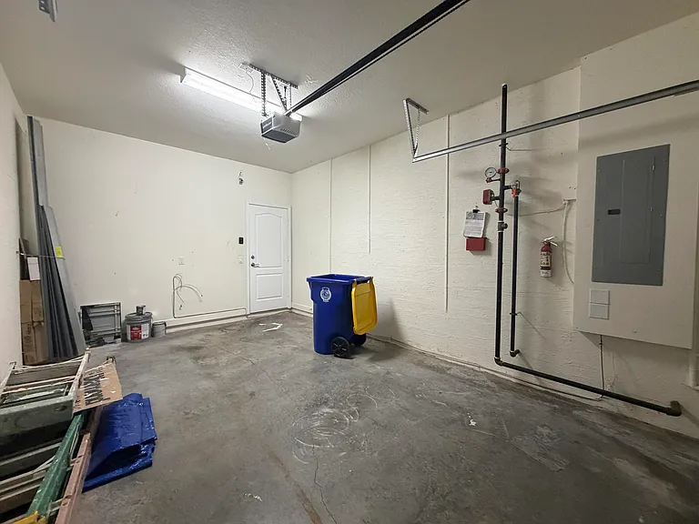 9491 SW Merlin Ct — Photo 37