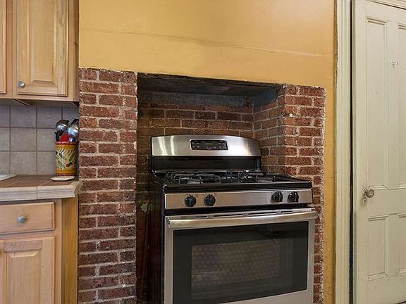 3rd image of 38 Belmont Ave
