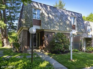 19000 Capehart Dr, Montgomery Village, MD 20886