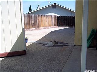 5th image of 2217 Cleta Ct