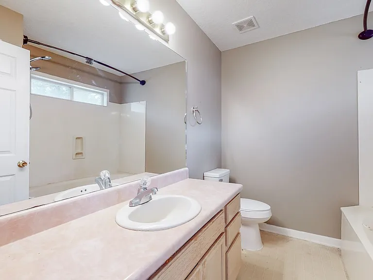 145 Hope Creek Dr — Photo 22