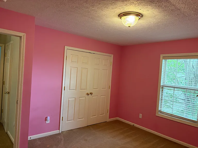 9406 Harlow Ct — Photo 23