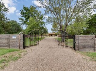 505 Green Valley Dr, Bastrop, TX 78602