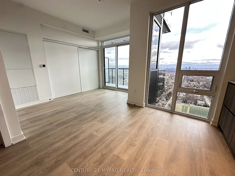 117 Broadway Ave #3410 — Photo 4